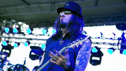 Saliva guitarist Wayne Swinny dead at 59 following brain hemorrhage _ Page Six C