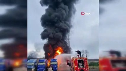 Artvin'in Kemalpaşa ilçesindeki ÇAYKUR Fabrikası'nda yangın