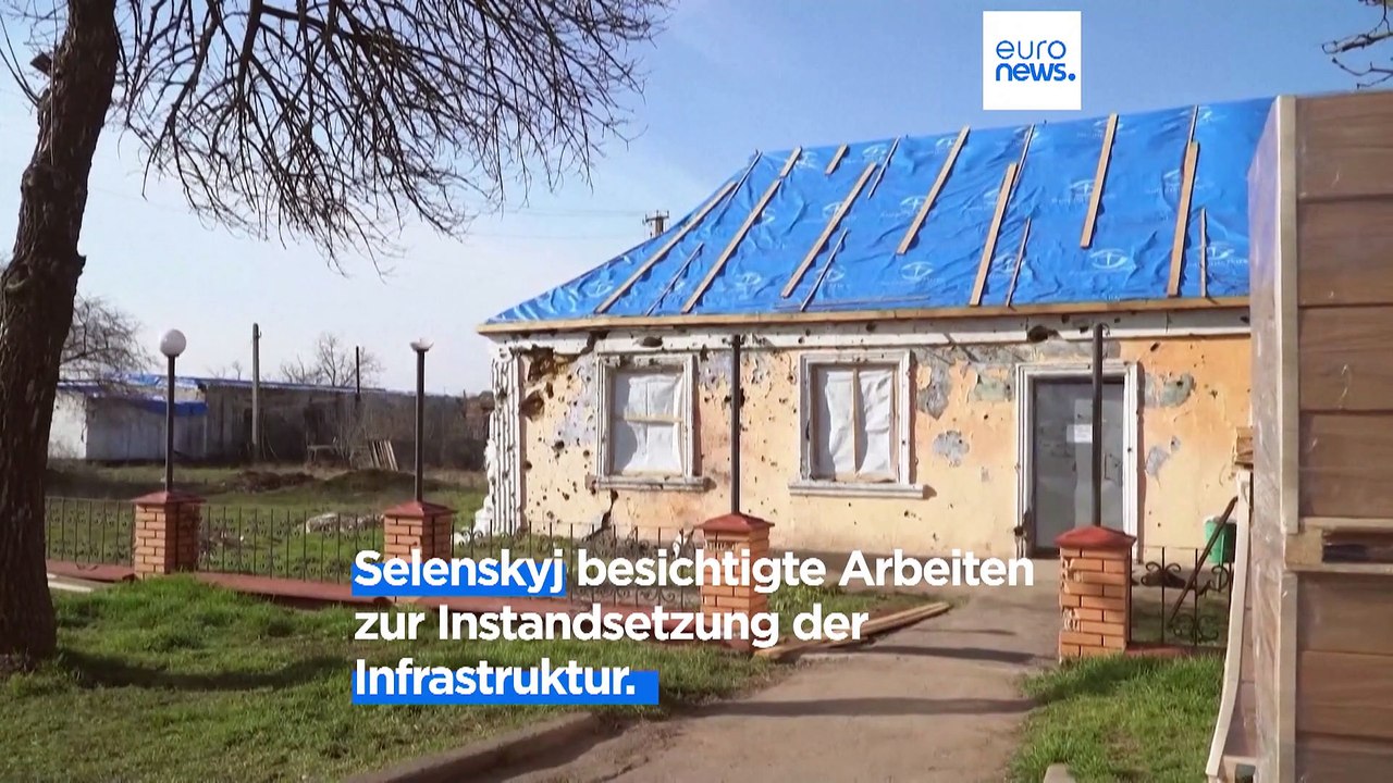 Selenskyj in Cherson: 'Sehr schnell wiederaufbauen'