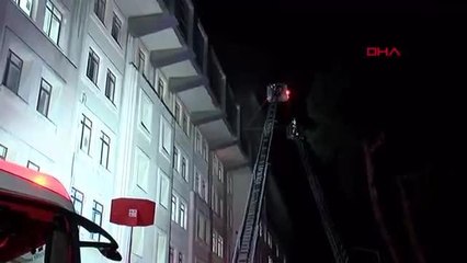 SULTAN ABDULHAMİD HAN HASTANESİ'NDE YANGIN ÇIKTI, HASTALAR TAHLİYE EDİLDİ - gündüz görüntüsü