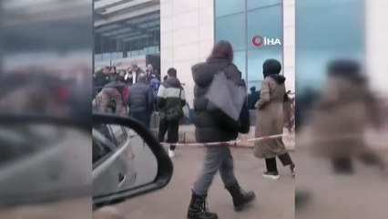 Hastane önündeki tartışma arbedeye dönüştü, güvenlik güçlükle ayırdı