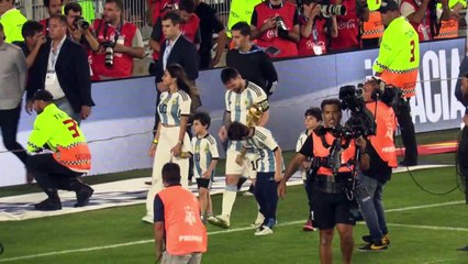 Una marea albiceleste revivió en casa la emoción de la tercera Copa del Mundo