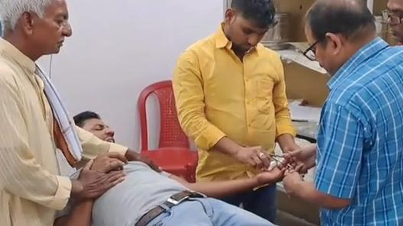 वैशाली: जमीनी विवाद में चाकू मारकर व्यक्ति को किया जख्मी, सदर अस्पताल में इलाज जारी
