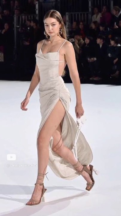 Did Gigi Hadid Dating Leonardo DiCaprio Showing Off Her Toned Legs In A Thigh-High Cut-Out Dress_