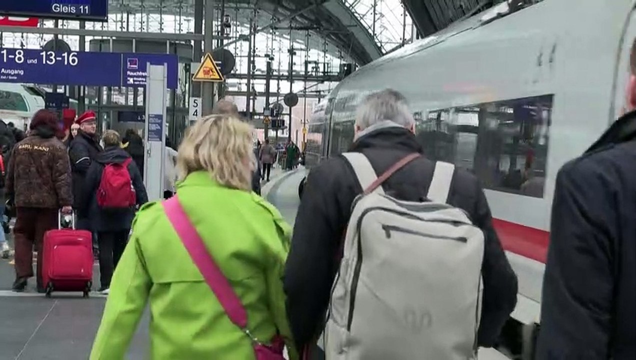 Großstreik bei Verdi und EVG - am Montag droht Verkehrschaos