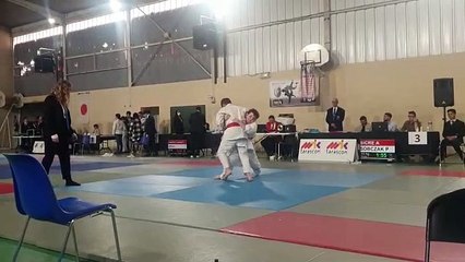 Beau combat de Paul