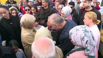 Emine Erdoğan, Hatay'da depremzedelerle bir araya geldi