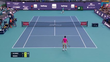 Miami - Alcaraz expéditif face à Bagnis