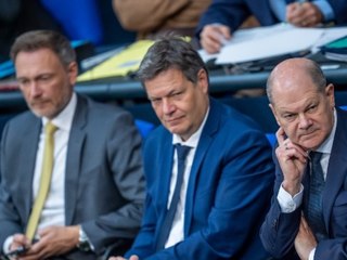 "Ungezügelte Ausgabensucht": FDP-Fraktionsvize rügt SPD und Grüne