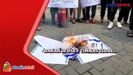 Demo Tolak Timnas Israel U-20, Massa di Surabaya Bakar Jersey