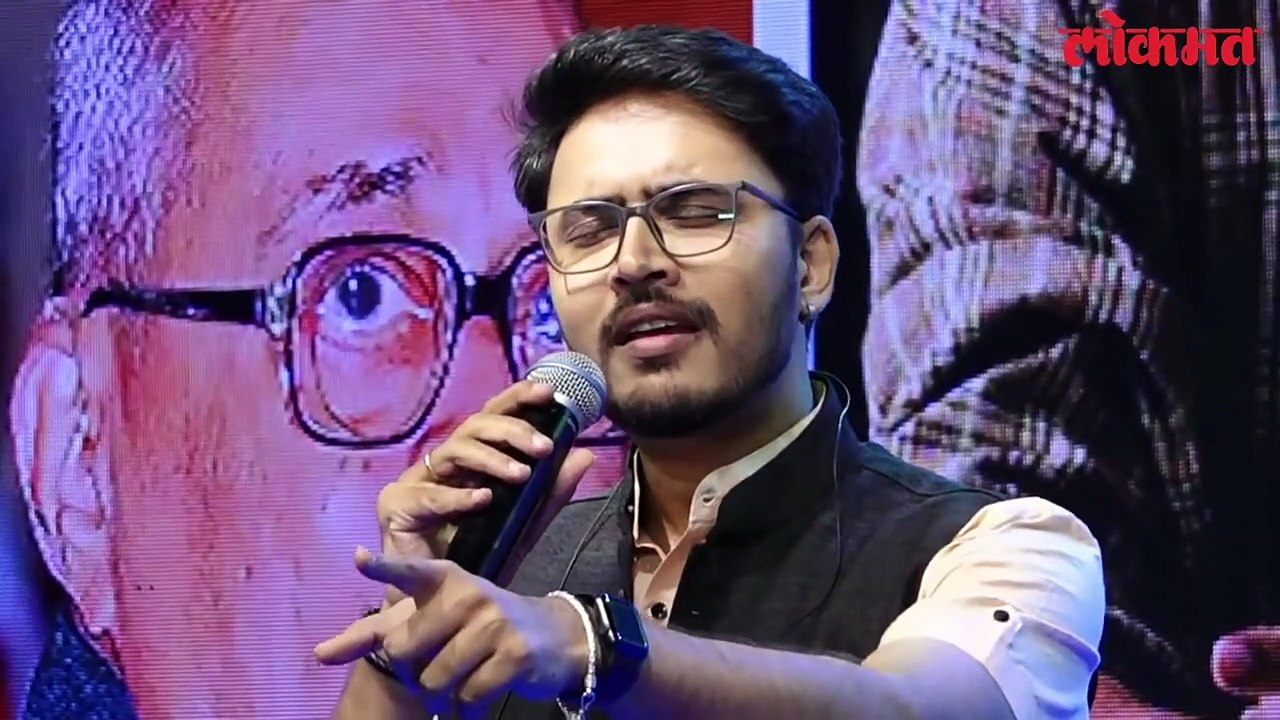 लोकमत साहित्य पुरस्कार सोहळा, मंगेश बोरगावकरनं रंगवली मैफल