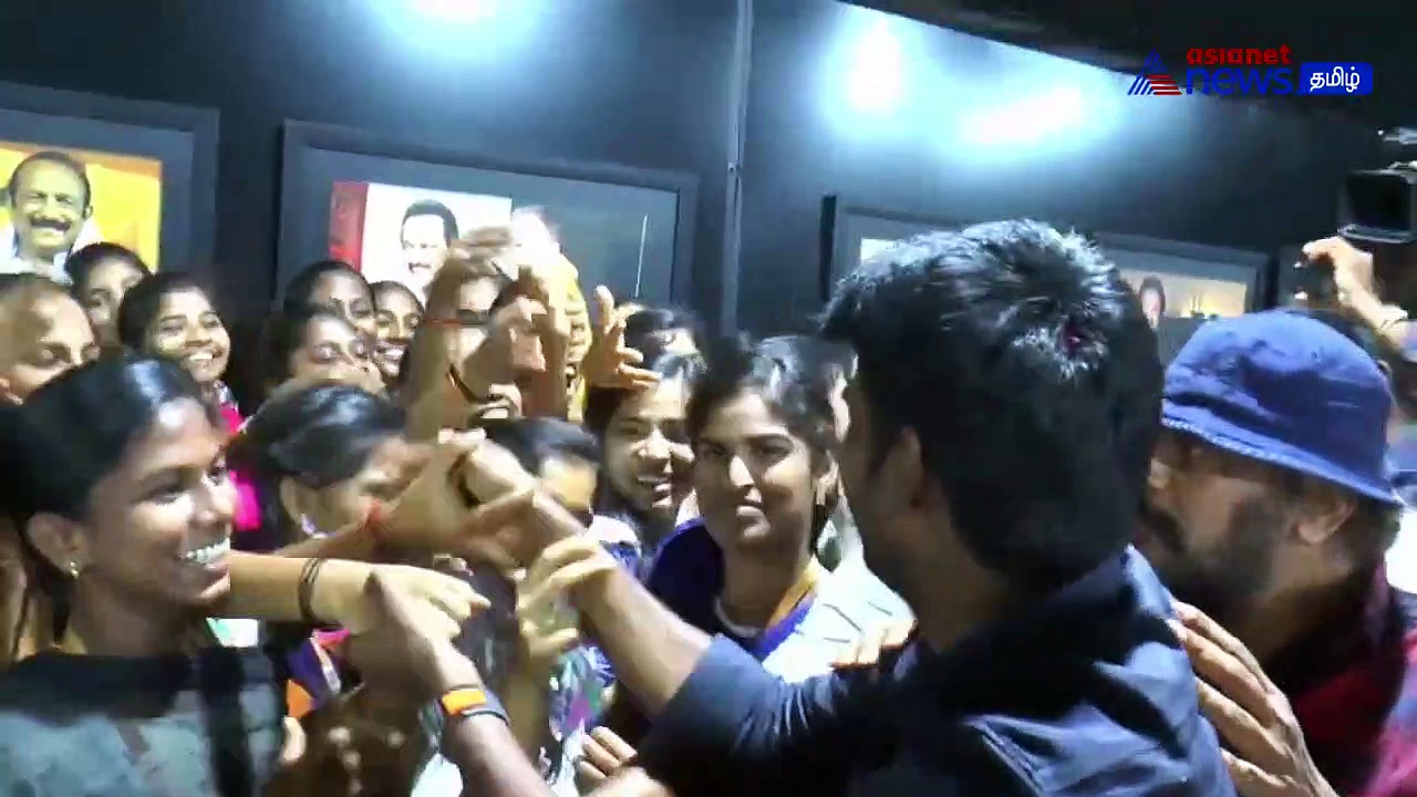 Soori : முதல்வர் முக ஸ்டாலினின் வாழ்க்கையை கட்டாயம் படமாக எடுக்க வேண்டும் - நடிகர் சூரி!