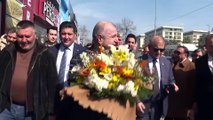 Zafer Partisi Genel Başkanı Özdağ cumhurbaşkanı adayı Sinan Oğan için imza desteği istedi