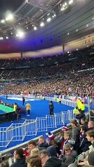 Fransa'da stadyumda 'Macron istifa' sesleri