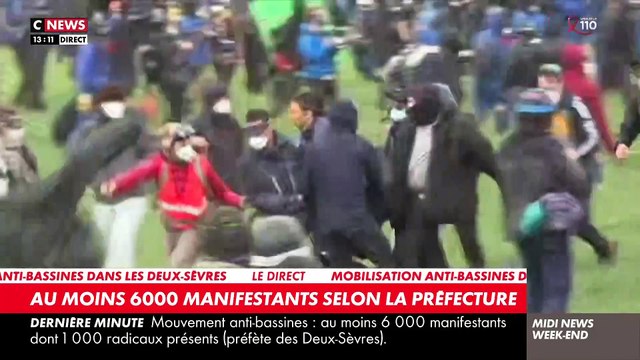 Deux-Sèvres : Premiers affrontements avec les forces de l'ordre alors que des milliers de personnes convergent sur place pour tenter de rejoindre les Mega Bassines