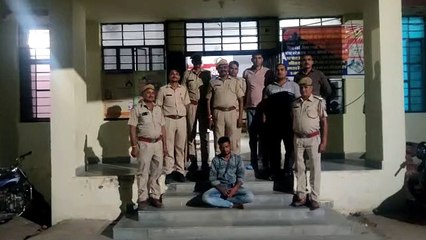 गांजा तस्करी करते हुए एक गिरफ्तार