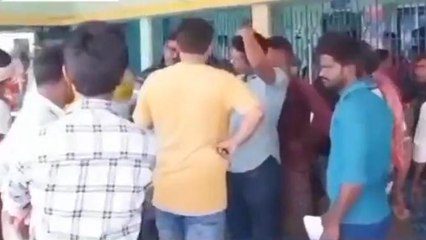 দঃ ২৪ পরগনা: ছাত্রীর ঝুলন্ত দেহ উদ্ধার ঘিরে চাঞ্চল্য