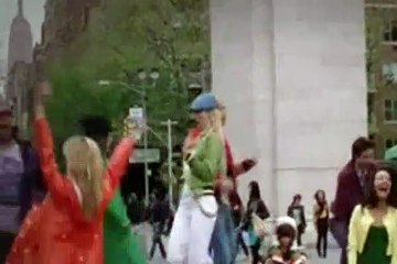 Glee S02E22 New York