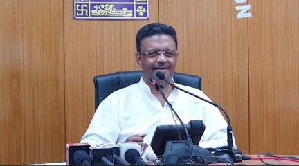 উদয়ন গুহ পাগলের মতো বলেছেন, চিরকুটে কোনওদিন লোক ঢোকানো যায় না: ফিরহাদ হাকিম