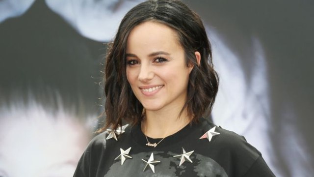 GALA VIDEO - Alizée, ces liens très forts qu’elle a gardé avec Mylène Farmer : “J’ai de la chance”