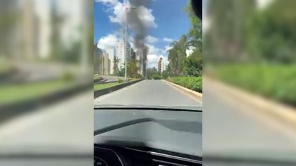 Vídeo: Lamborghini é destruída em incêndio