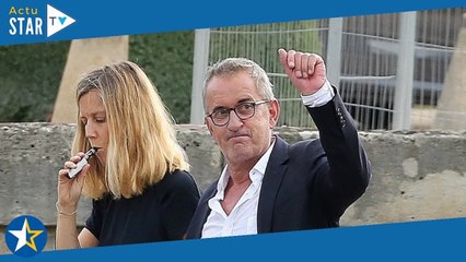 Christophe Dechavanne marié à une femme d'1m78 : "J'ai jamais eu une fiancée plus petite que moi"