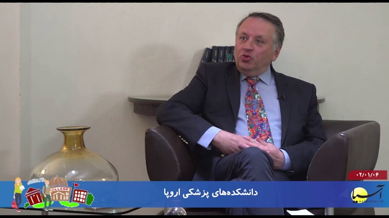 سر صفحه با ایرج جمشیدی یکشنبه 6 فروردین 1402