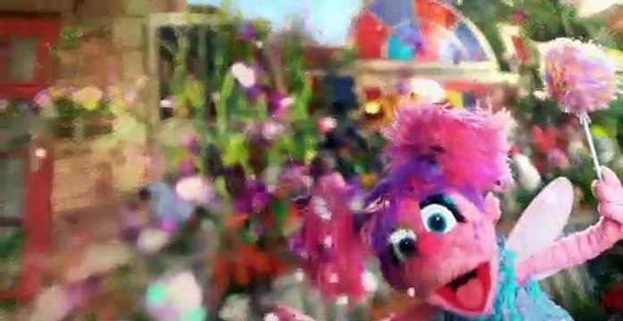 Sesame Street Sesame Street S49 E018 Elmo Goes to Chicken School