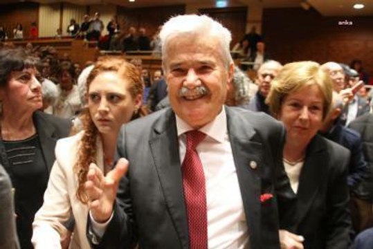 İzmir Büyükşehir Belediyesi, 'Komünist Osman' Belgeselinin Gösterimine Ev Sahipliği Yaptı