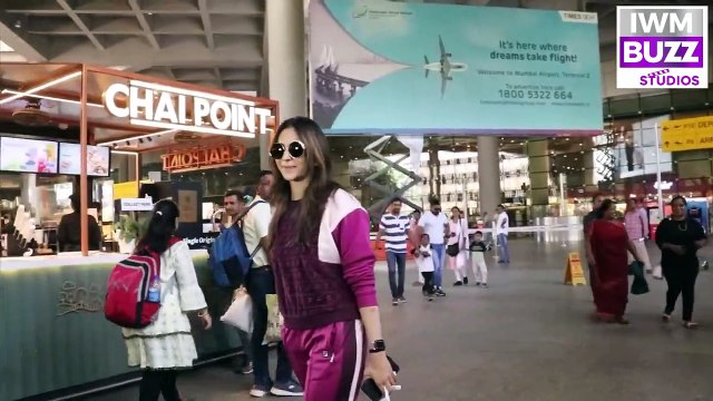 Rakul Preet Singh and Parineeti Chopra Spotted at Airport