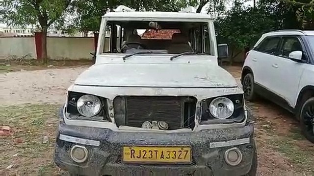 बजरी खनन से नाराज ग्रामीणों ने किया हमला, पुलिसकर्मी घायल
