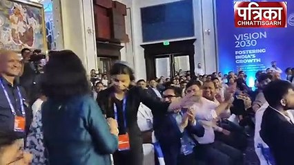 रायपुर में रुक नहीं रही थी अनुपम खेर की हंसी