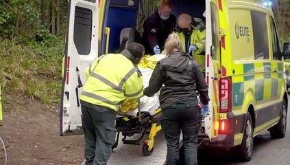 999 Emergency Callout S01E09