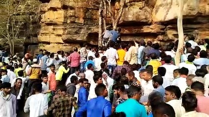 वर्ष में एक ही बार खुलता है निरई माता का दरबार