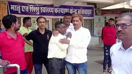 गर्भस्थ शिशु की मौत, सरकारी अस्पताल में परिजनों का हंगामा, पुलिस ने संभाला मोर्चा