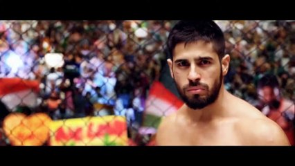 BROTHERS   ba en VOSTFR, avec AKSHAY KUMAR, SIDDARTH MALHOTRA et JACQUELINE FERNANDEZ