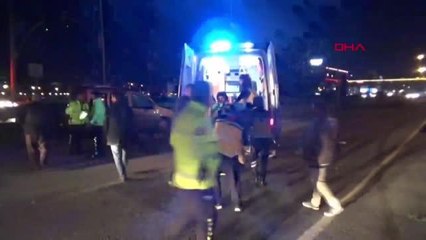 İSTANBUL-SİLİVRİ D-100 KARAYOLU'NDA OTOMOBİLİN ÇARPTIĞI YAYA YARALANDI