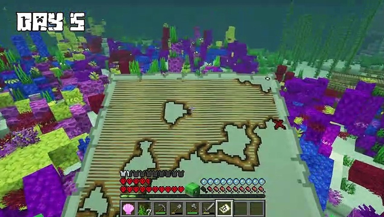 I Survived 100 DAYS as a TURTLE in HARDCORE Minecraft!