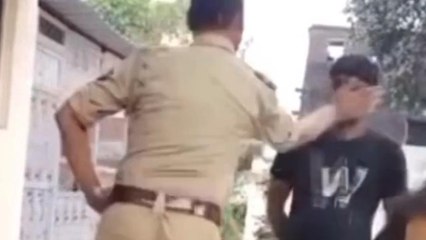 महराजगंज: थप्पड़बाज दारोगा पर गिरी गाज, हुआ लाइन हाजिर