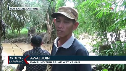 Bertaruh Nyawa, Siswa Seberangi Sungai dengan Seutas Tali
