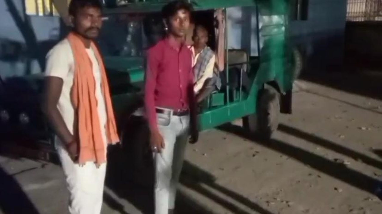 नालंदा: महिला ने फांसी लगाकर किया आत्महत्या, पुलिस ने शव का कराया पोस्टमार्टम