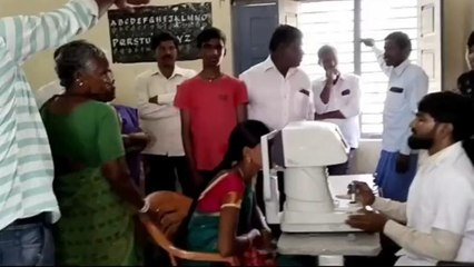 జనగామ: కంటి వెలుగుకి భారీ స్పందన.. టెస్ట్‌ కోసం జనాల క్యూ