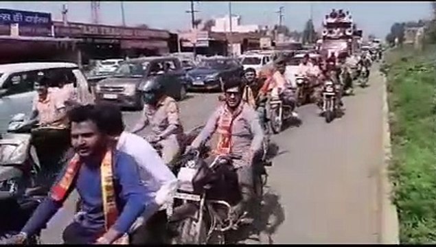Video:योगी राज में बढ़ा बुलडोर का क्रेज, तेजी से बढ़ रही डिमांड, जानिए नया रेट