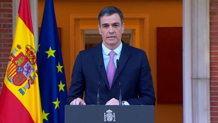 Sánchez anuncia los cambios en las carteras de Industria y Sanidad