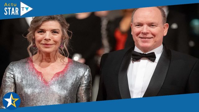 Charlotte, Caroline, Béatrice… Les femmes de la famille princière de Monaco font le show au Bal de l