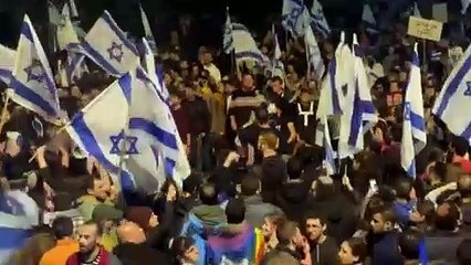 Download Video: Chaos in Israel: Massive Protests Erupt as Netanyahu Shakes Up Government