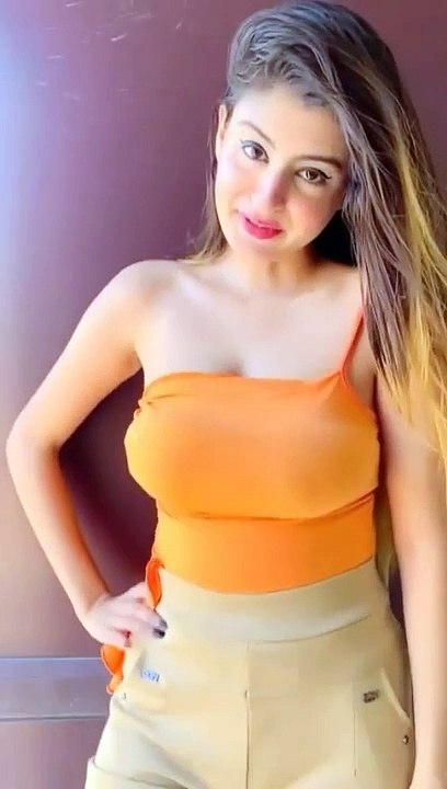 Beautiful Indian Girls Dance Video | Good Looking Beautiful Indian Girl