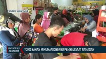 Toko Bahan Minuman di Jember Diserbu Pembeli Saat Ramadan