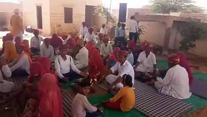 Watch Video: नौकुंडीय यज्ञ में दी जा रही आहुतियां