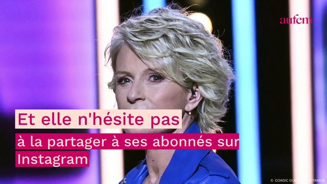 Sophie Davant rayonnante, découvrez les secrets de son maquillage effet “coup de jeune”